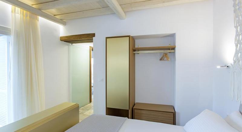 Hide Out Suites Милопотас Экстерьер фото